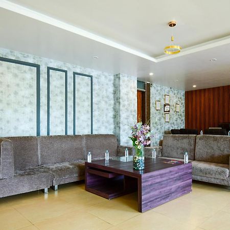 Hotel Lake View Grand 러크나우 외부 사진